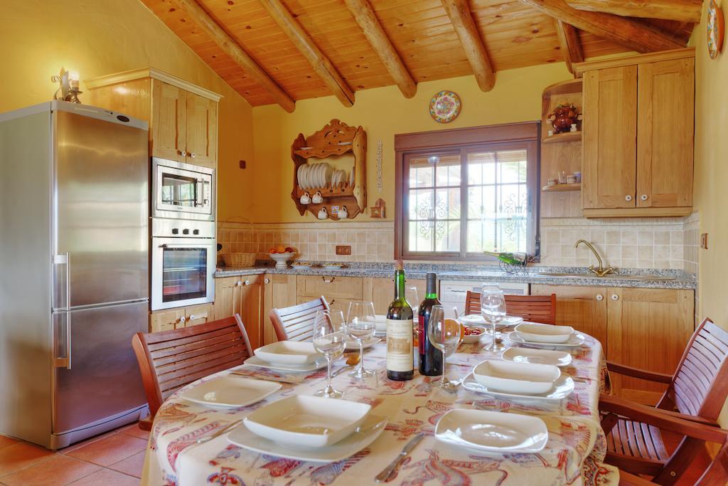Casa Rural Juzcar Room photo